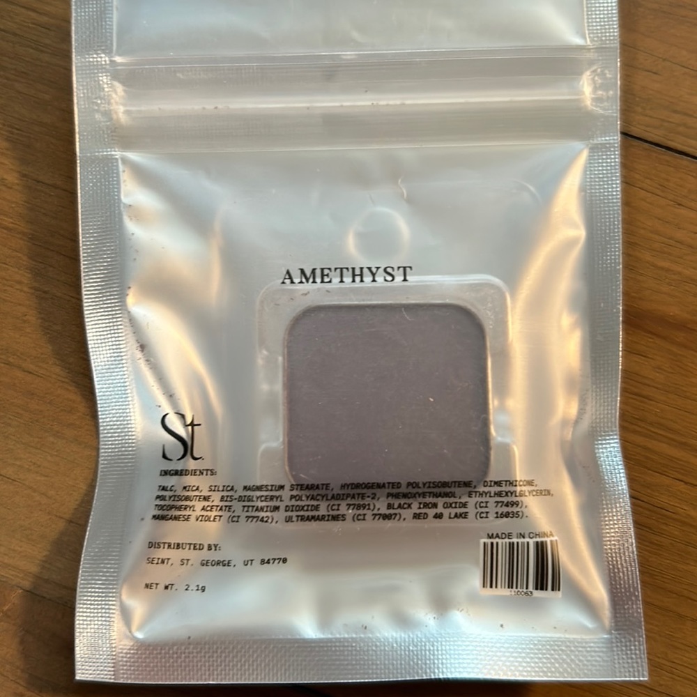 SEINT Beauty Amethyst eye shadow NEW